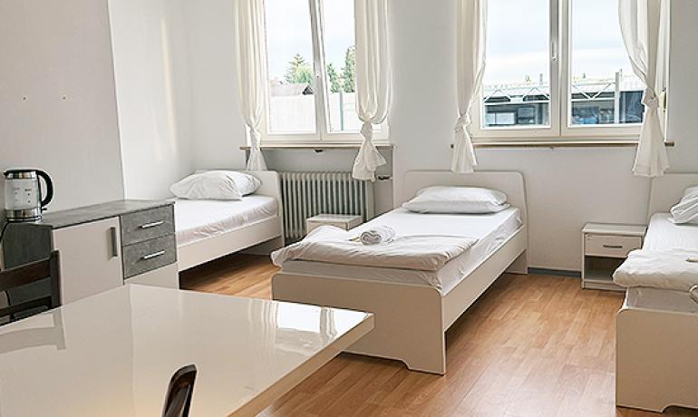 Zimmer 13